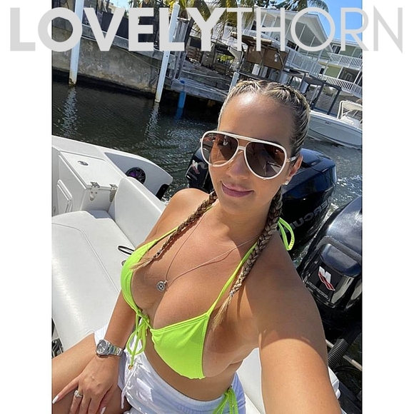 QUAY // ltd ed luxe combination white/gold frames brown polarized lens aviators - Picture 7 of 16